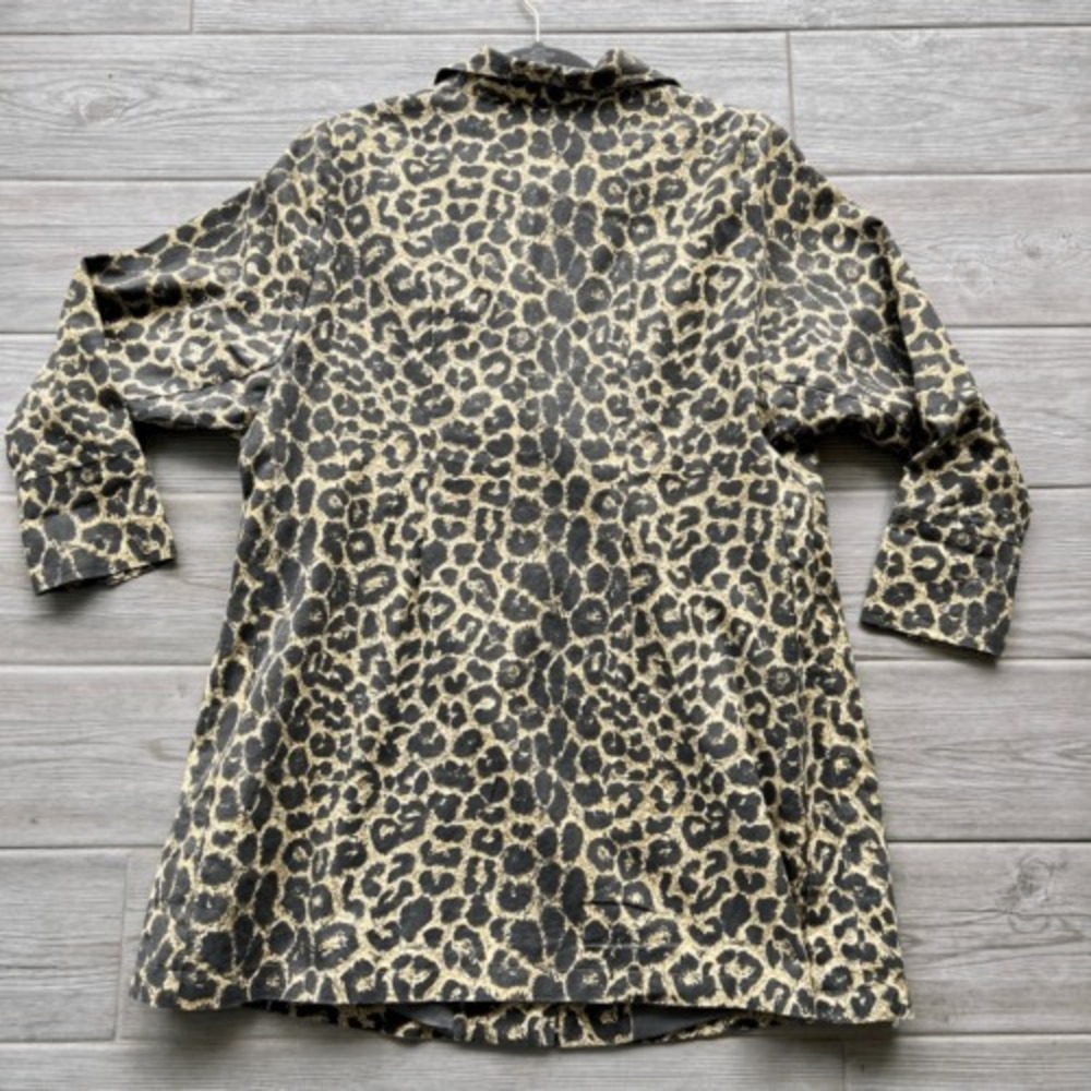 Womens Custom Made Leopard Print Button Front Lon… - image 8